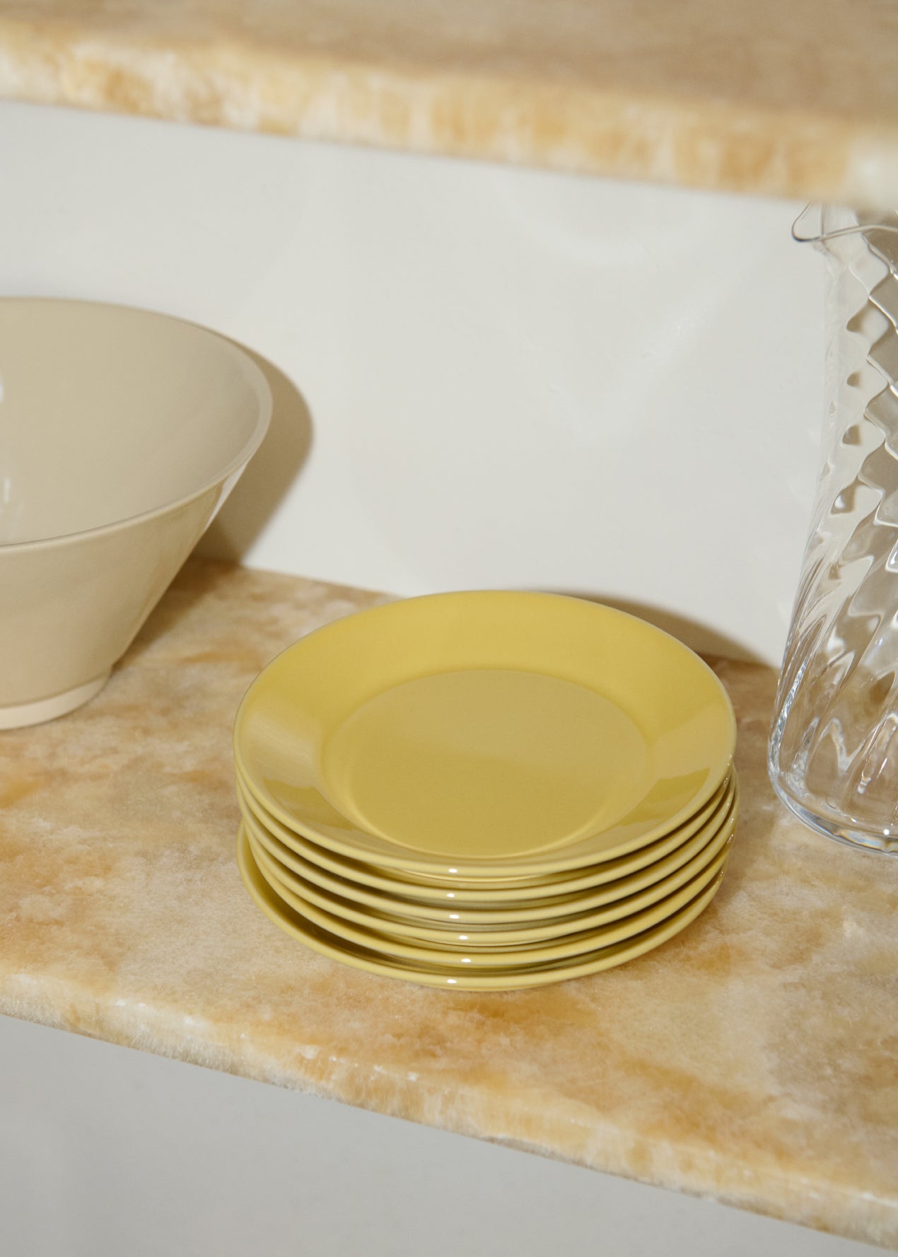 Yellow Memphis Tableware