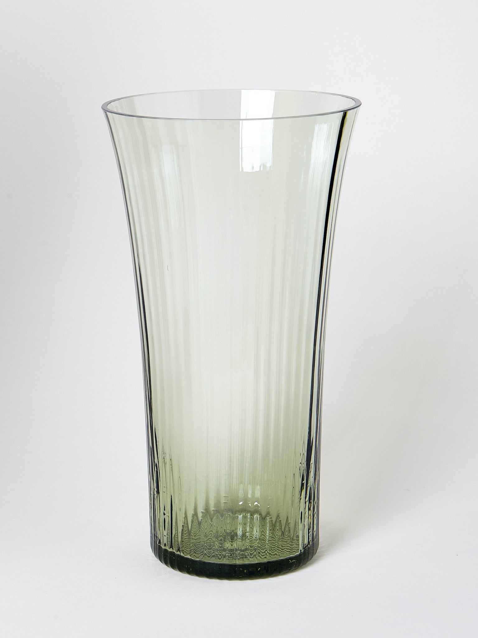 Stilleben Concave Vase - 28 cm⼁Fan Vase Moss Green