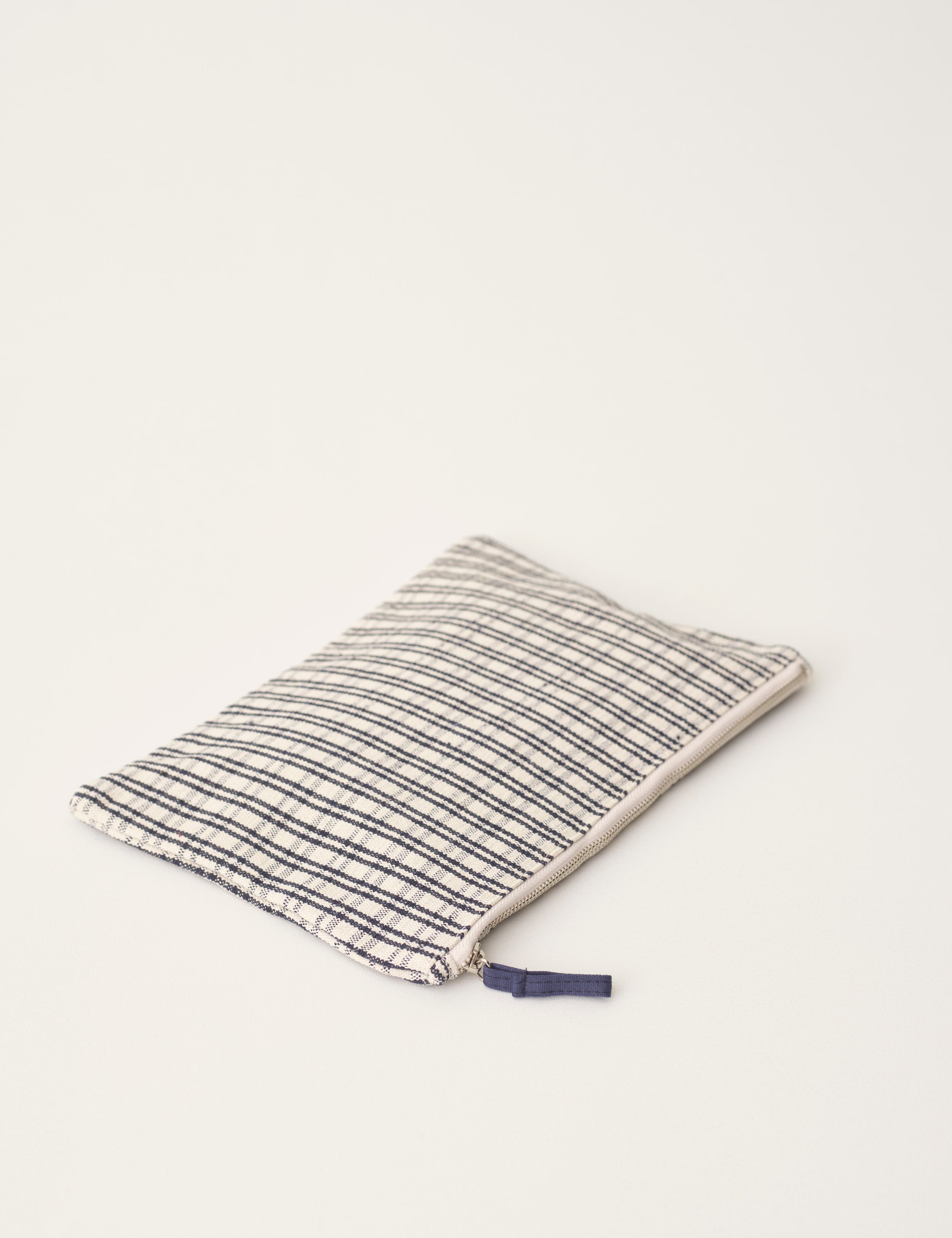 Stilleben Pouch - Large Pouch Checked Navy