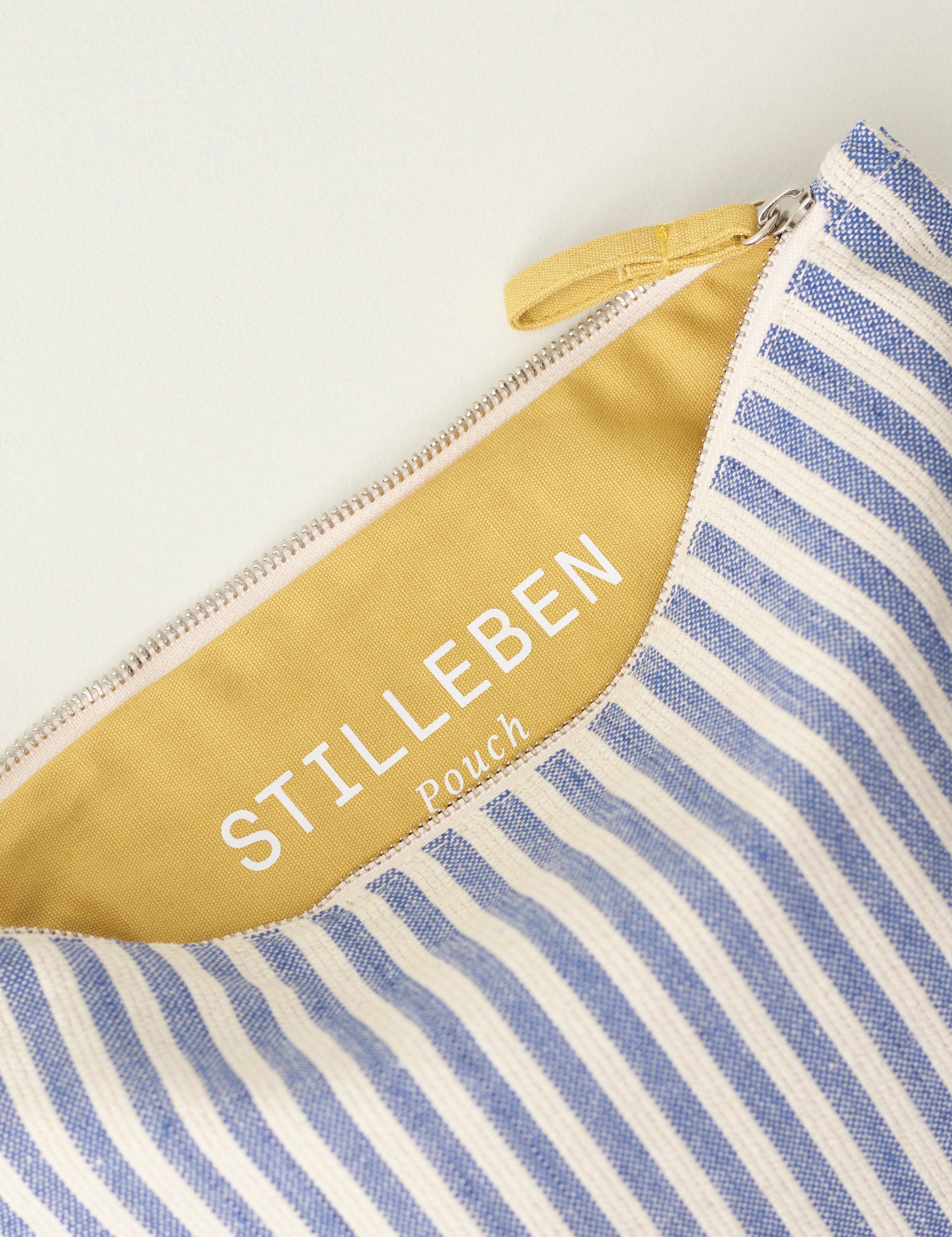Stilleben Pouch - Small Pouch Structure Blue