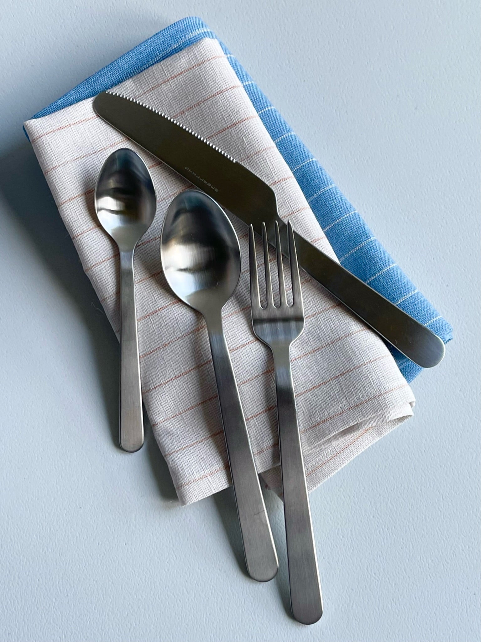 Stilleben Alma Cutlery - 16 pieces Cutlery Matte Finish