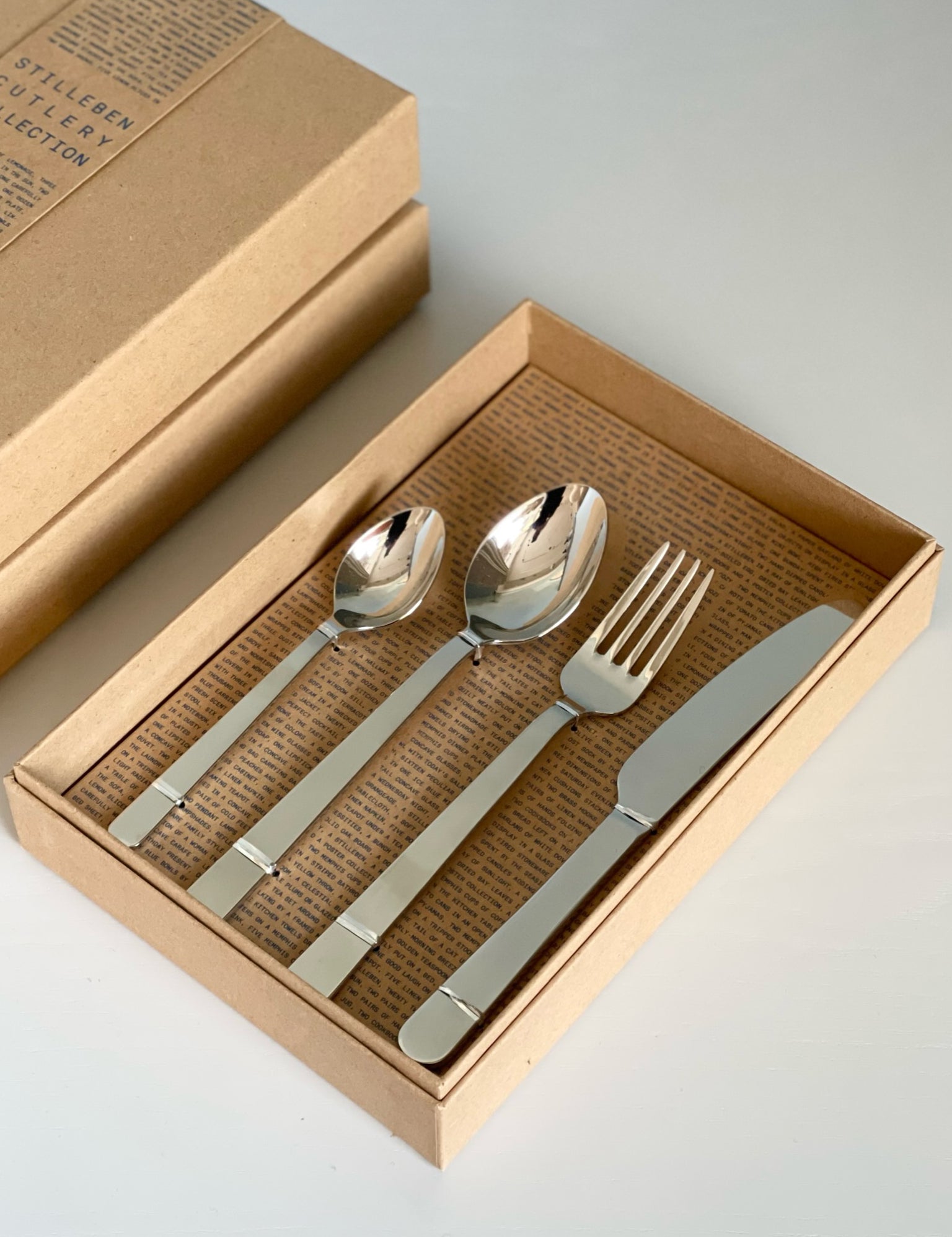 Stilleben Alma Cutlery - 4 pieces Cutlery Polished Finish