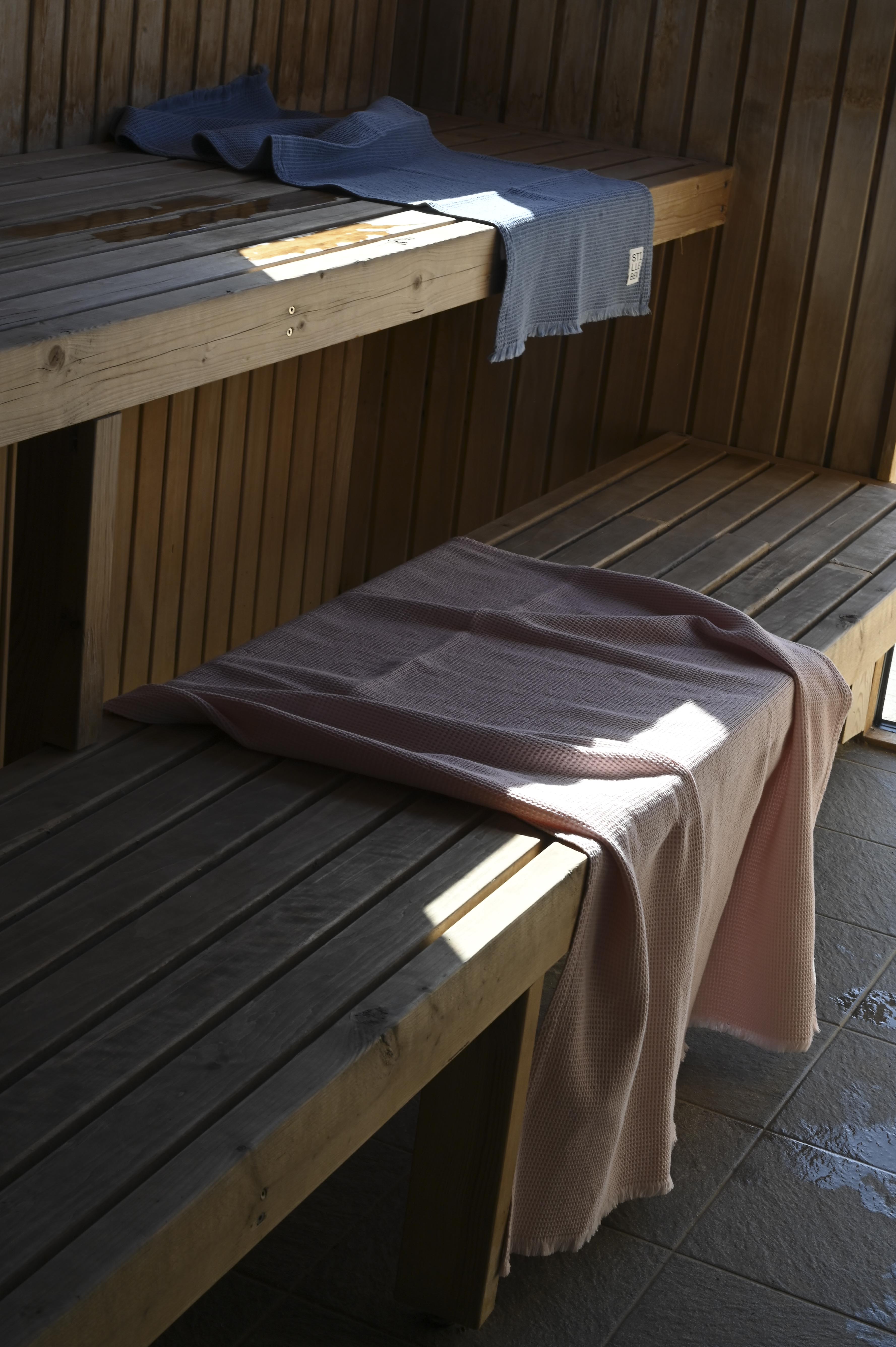 Stilleben Bath Sheet Waffle - 105 x 180 cm Towel Chalk Pink