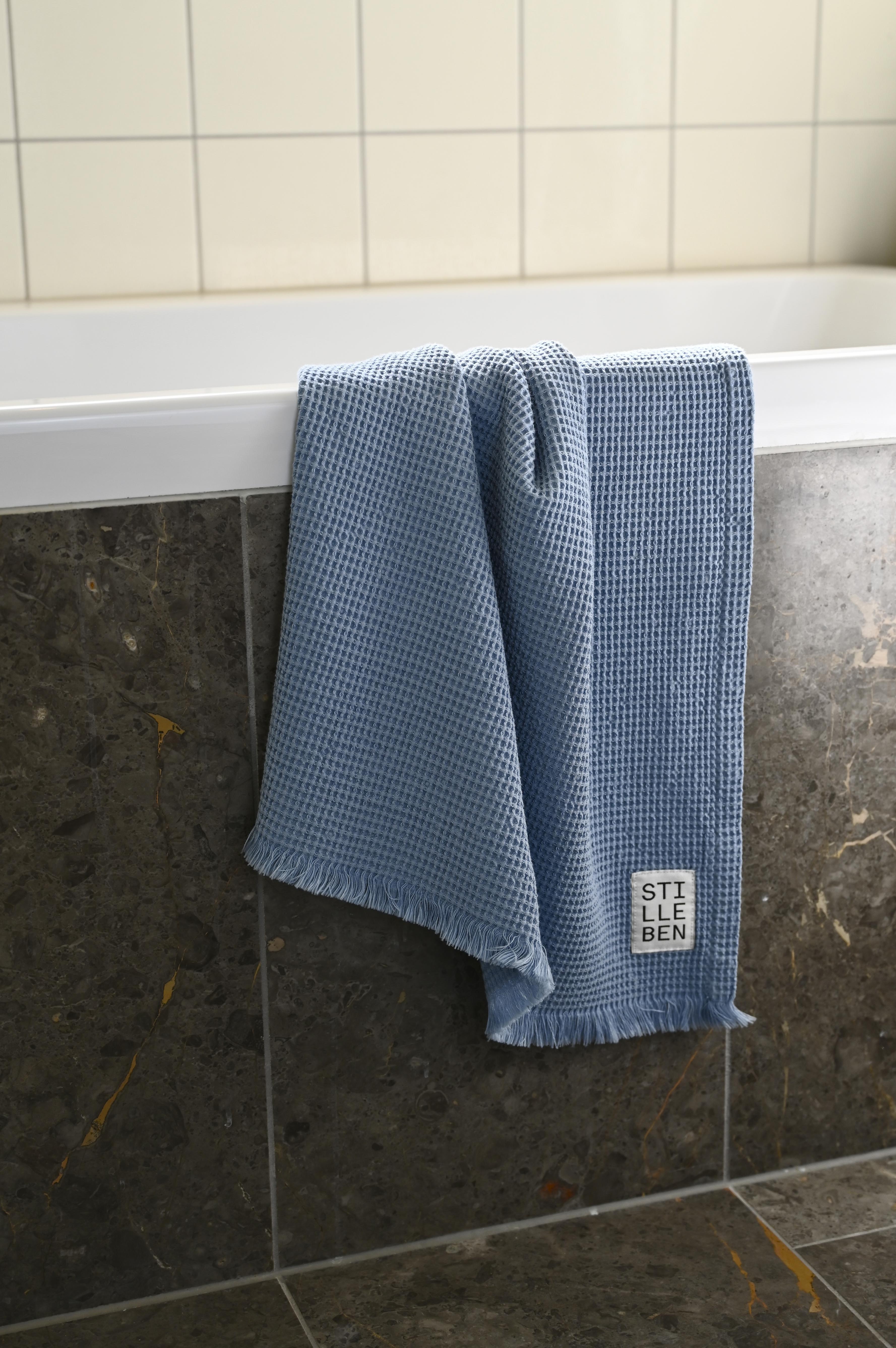 Stilleben Bath Towel Waffle - 80 x 160 cm Towel Denim Blue