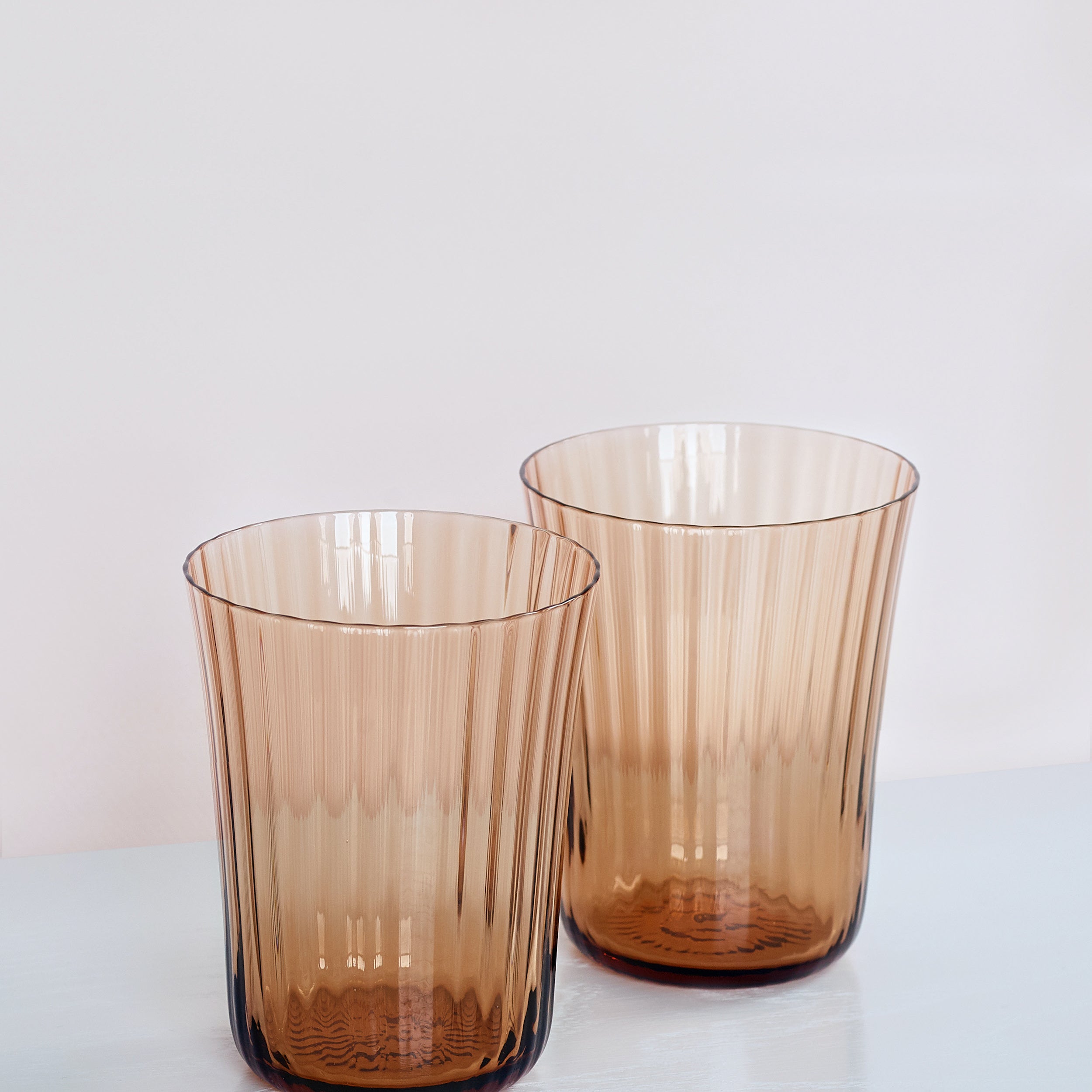 Stilleben Concave Glass - Box of 2⼁Fan Glass Sepia