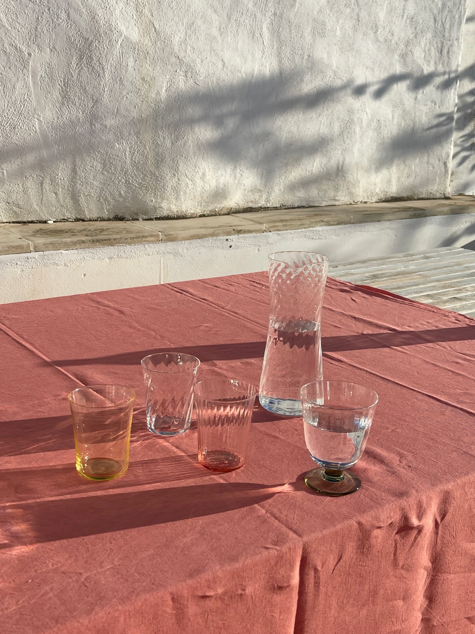 Stilleben Concave Glass - Box of 2⼁Swirl Glass Clear
