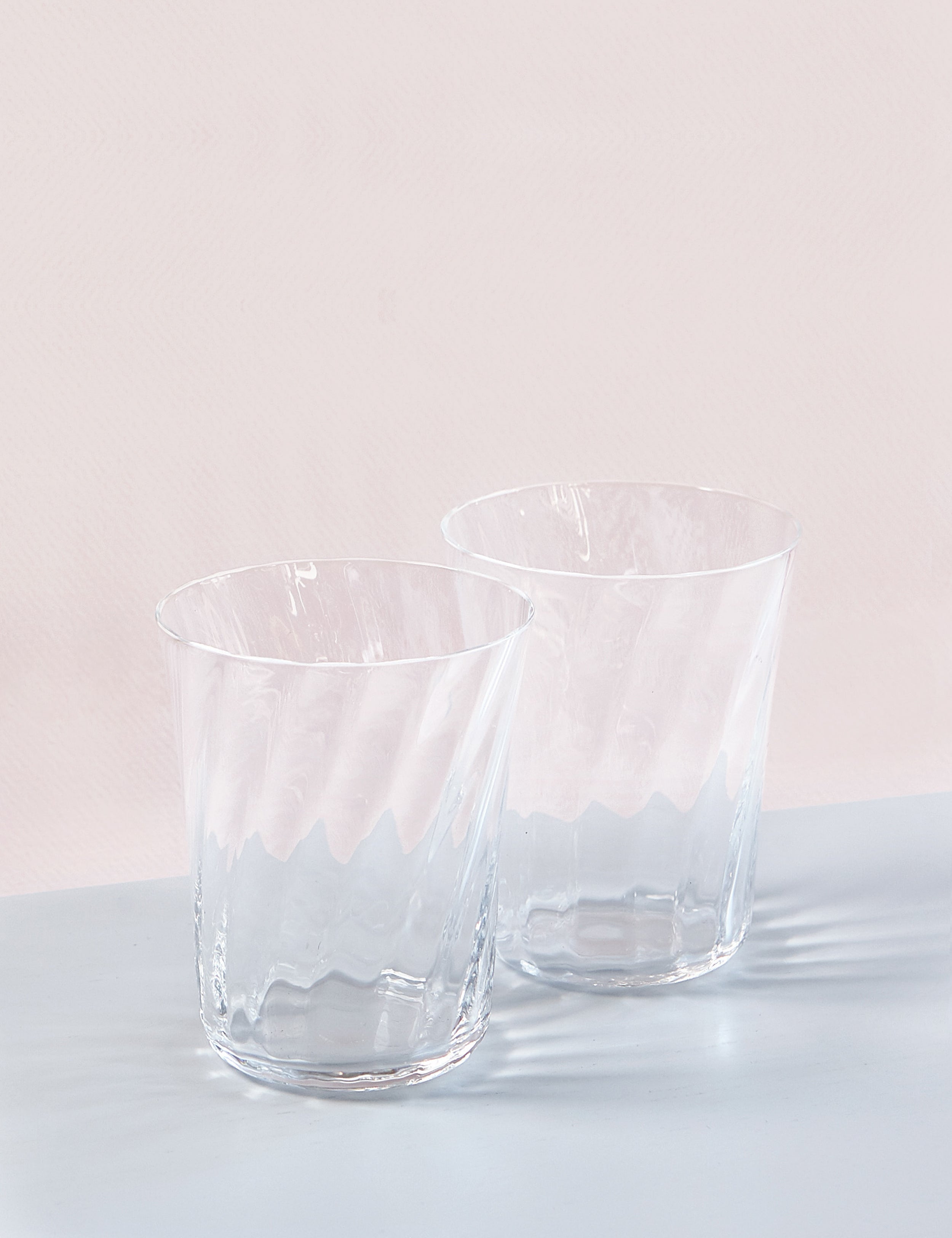 Stilleben Concave Glass - Box of 2⼁Swirl Glass Clear