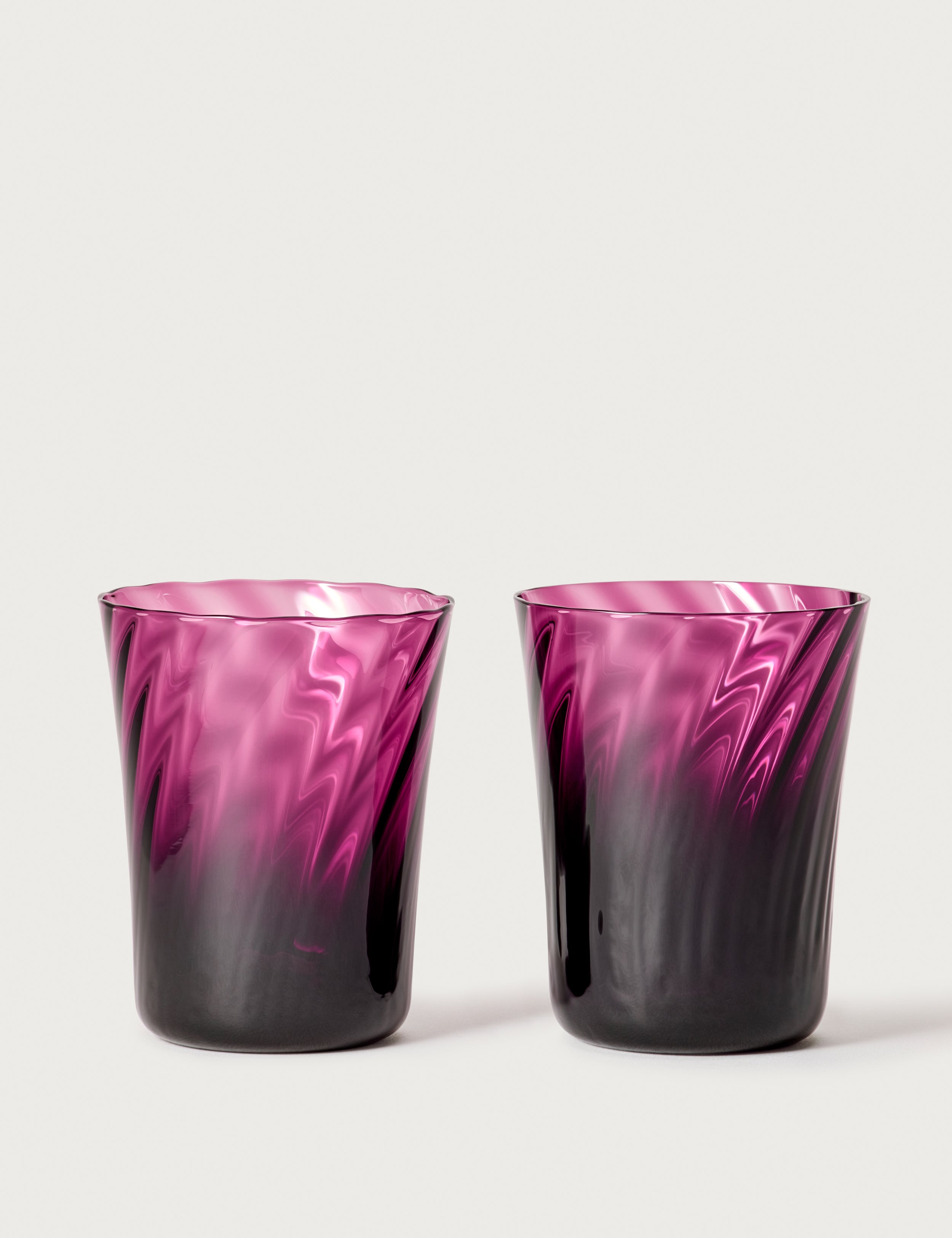 Stilleben Concave Glass - Box of 2⼁Swirl Glass Violet