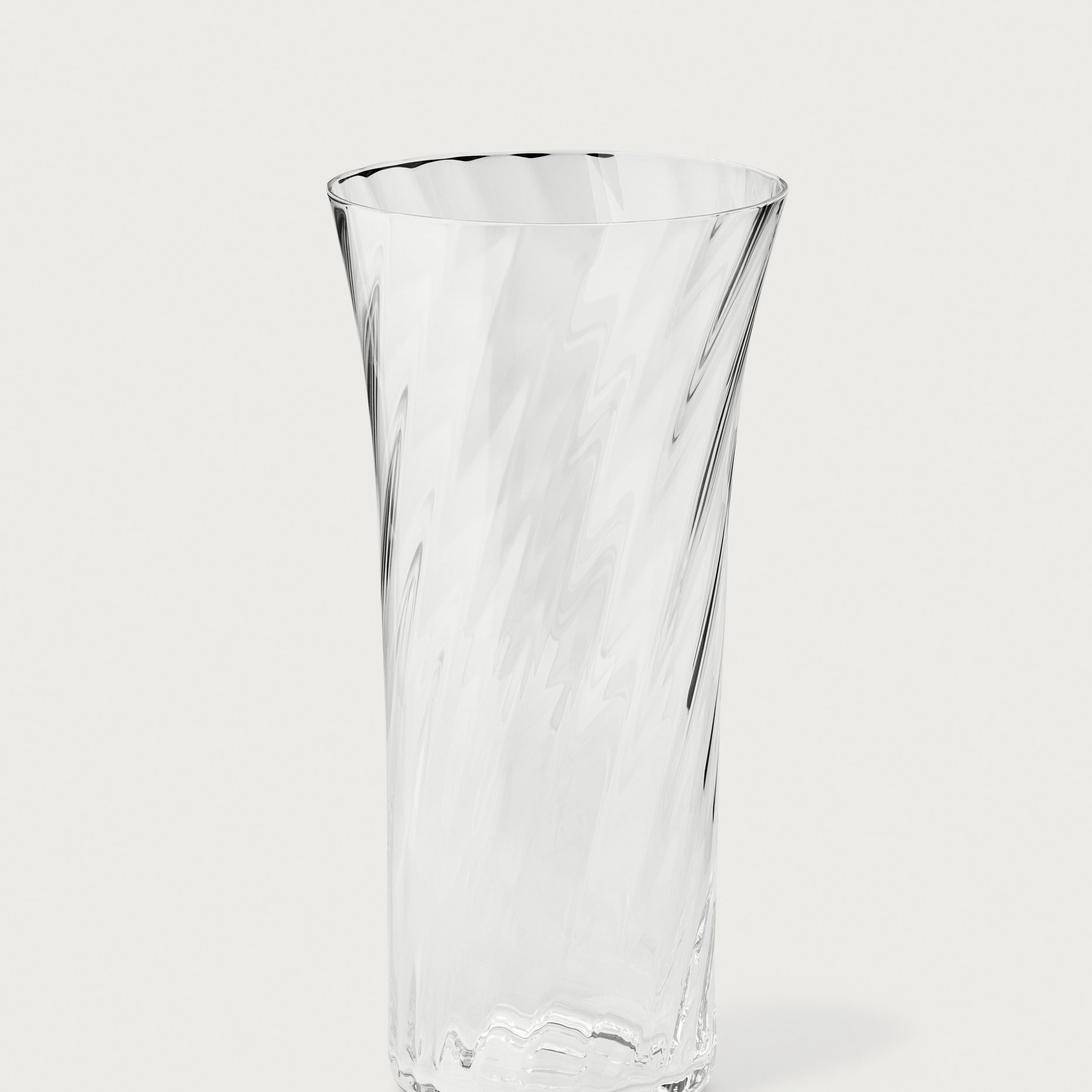 Stilleben Concave Vase - 18 cm⼁Swirl Vase Clear