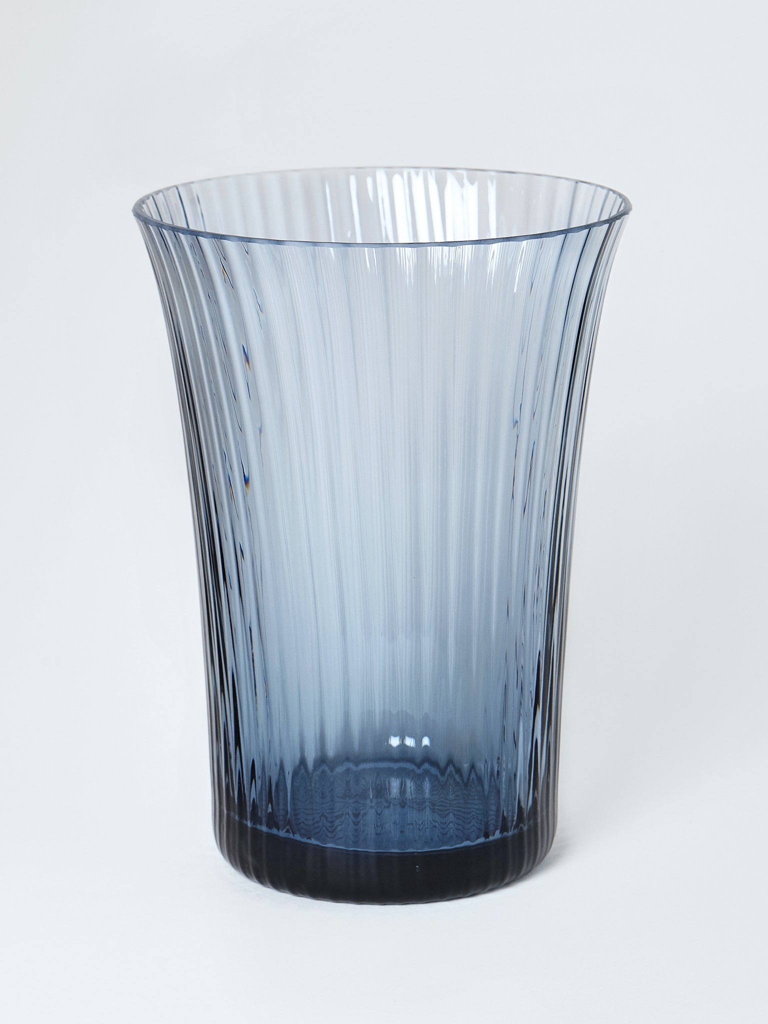 Stilleben Concave Vase - 20 cm⼁Fan Vase Atlantic Blue