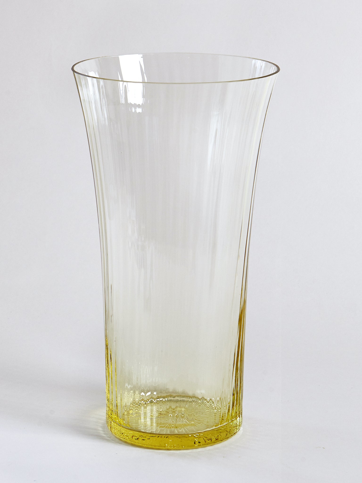 Stilleben Concave Vase - 28 cm⼁Fan Vase Citrin