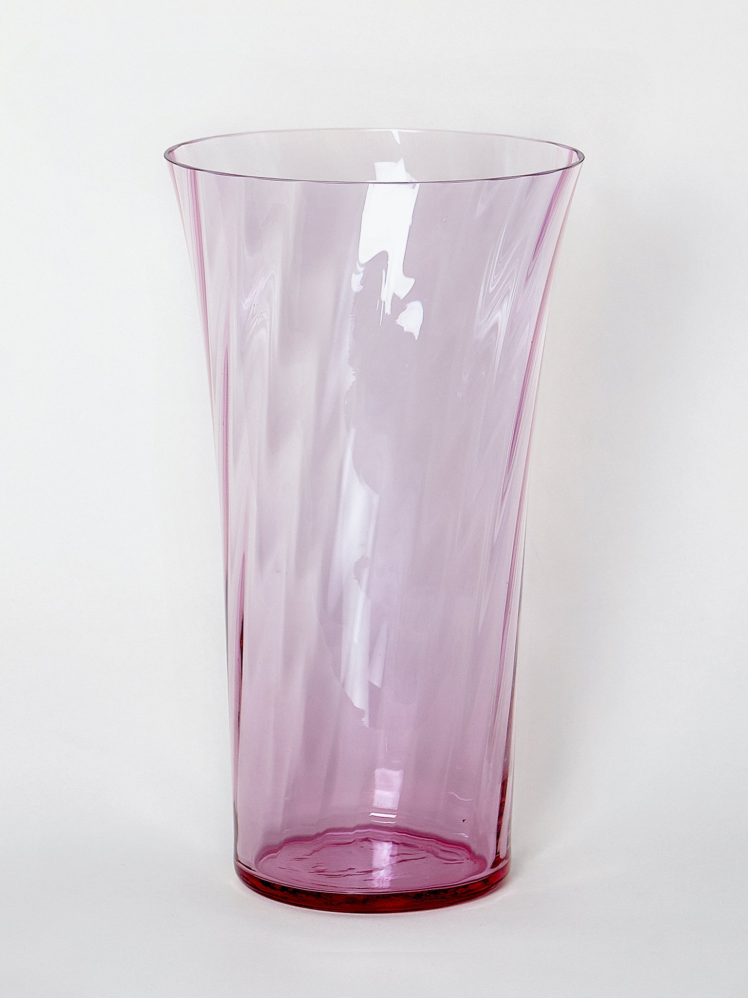 Stilleben Concave Vase - 28 cm⼁Swirl Vase Neo Purple