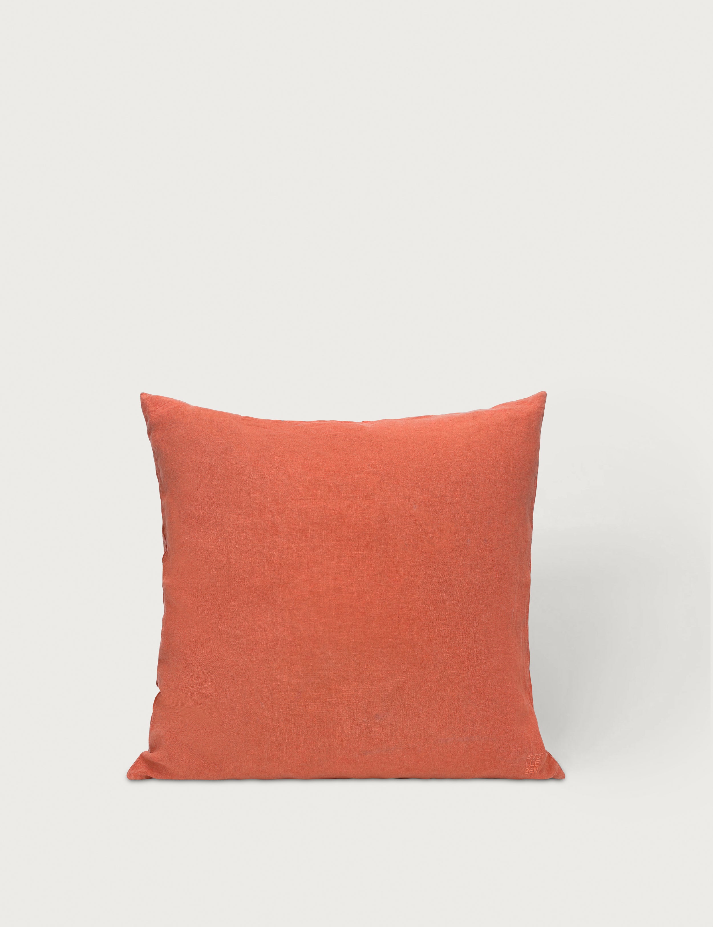 Stilleben Cushion Cover - 50 x 50 cm Cushion Cover Burnt Red