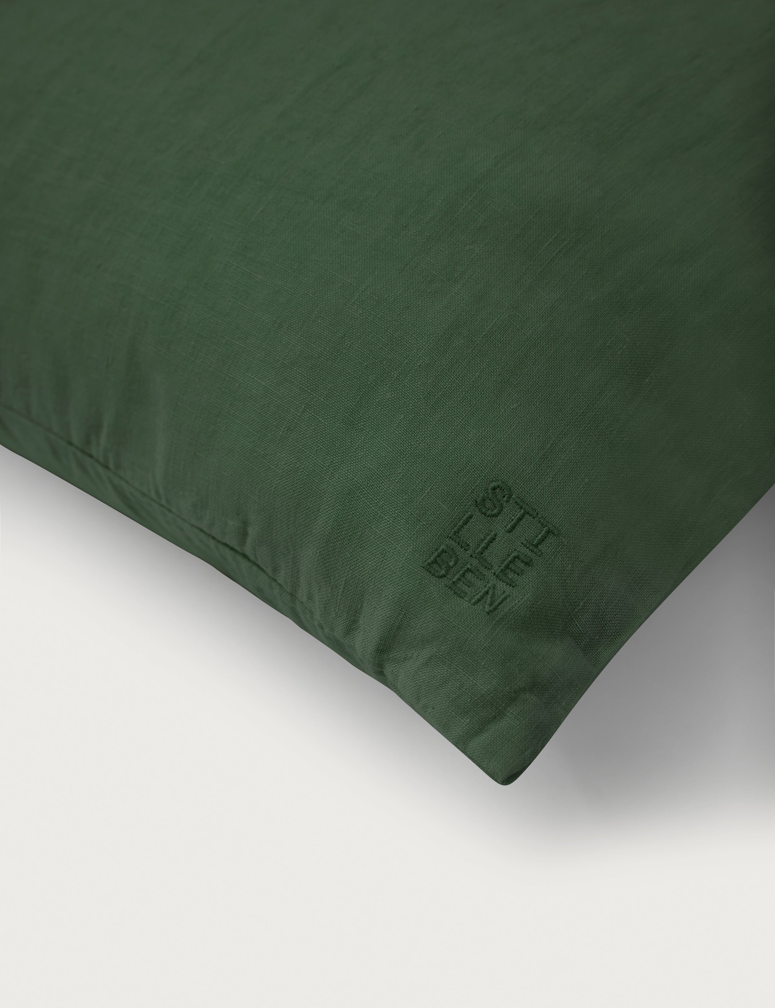 Stilleben Cushion Cover - 50 x 50 cm Cushion Cover Forrest Green