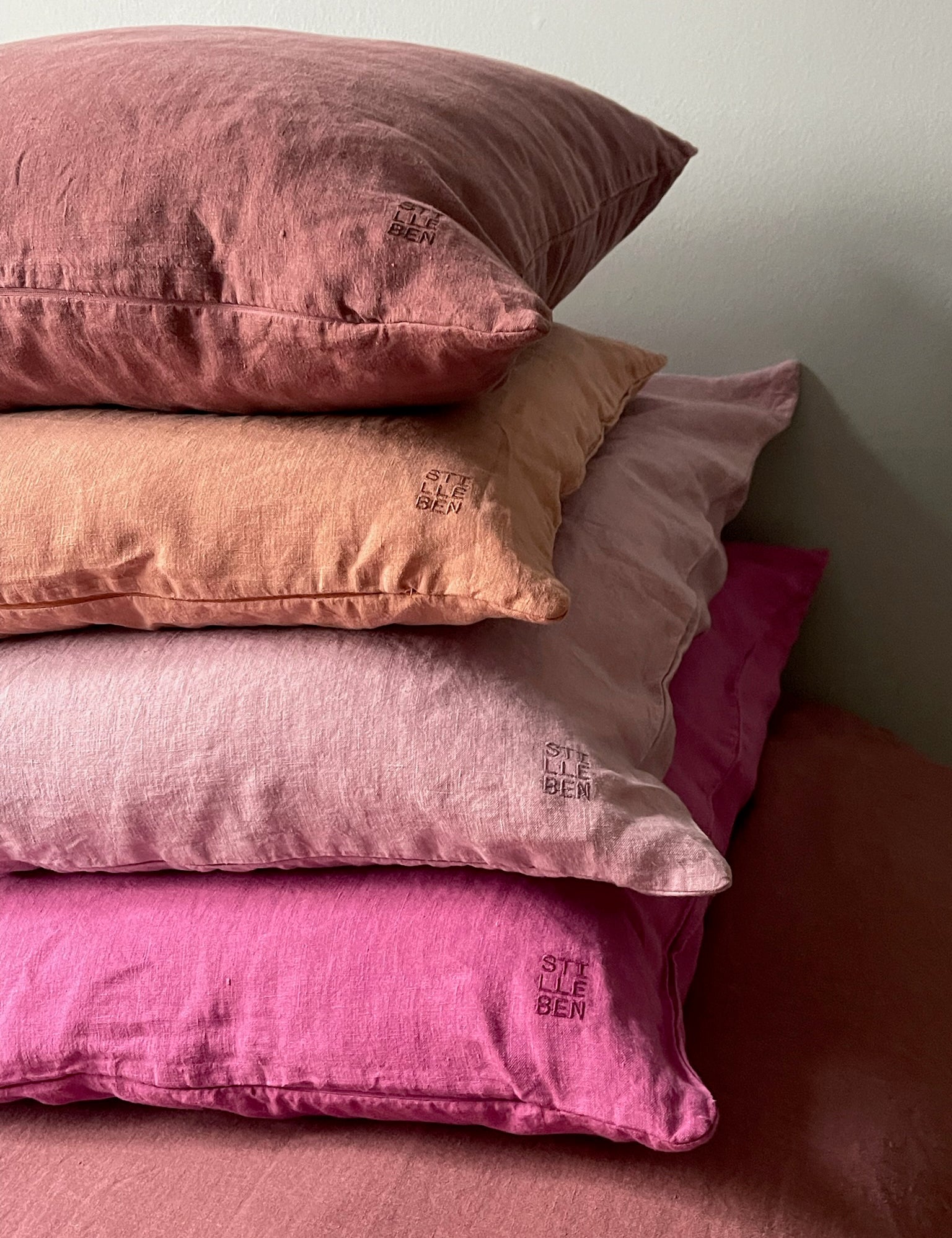 Stilleben Cushion Cover - 50 x 50 cm Cushion Cover Mellow Rose