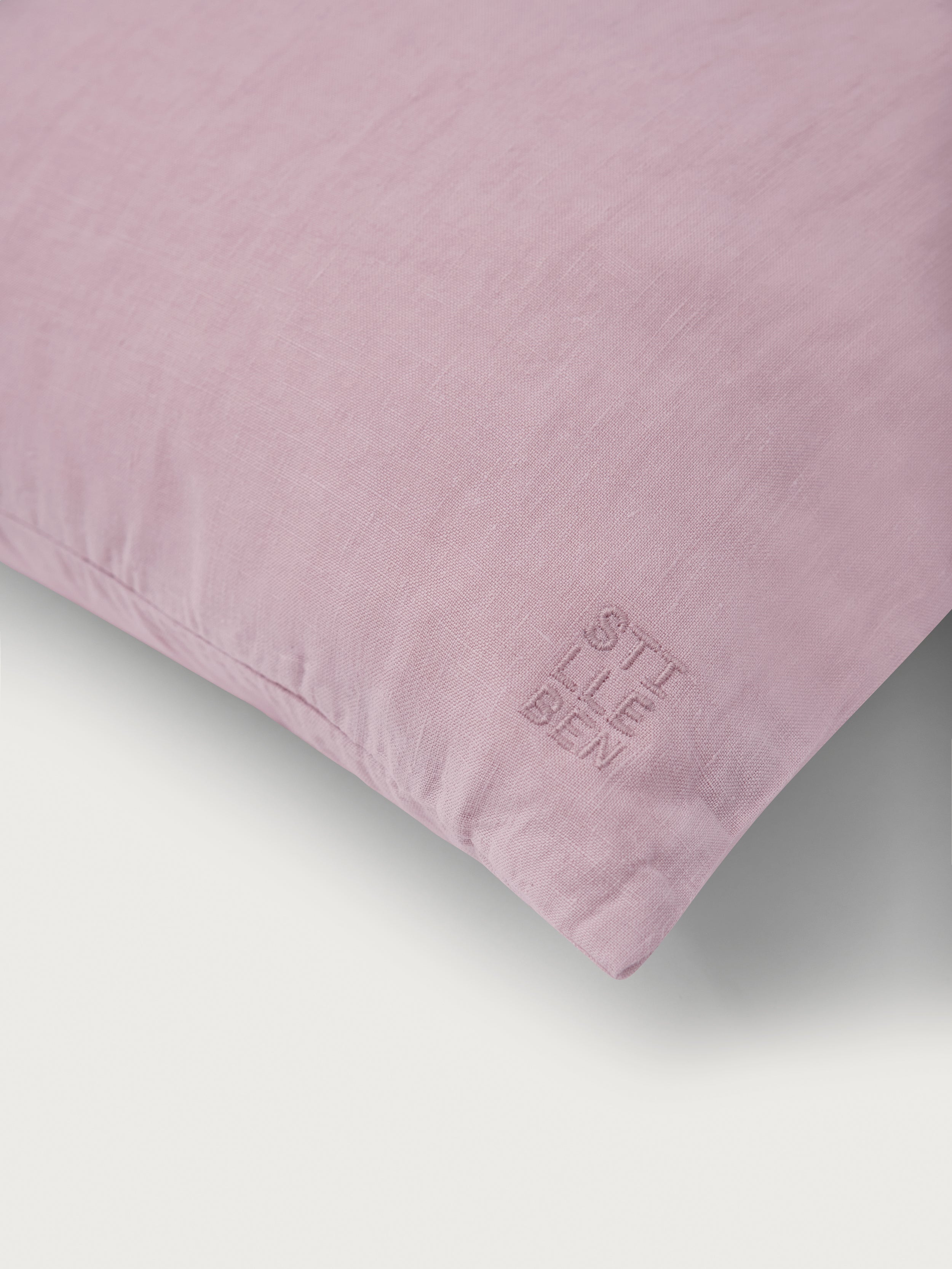Stilleben Cushion Cover - 50 x 70 cm Cushion Cover Mellow Rose
