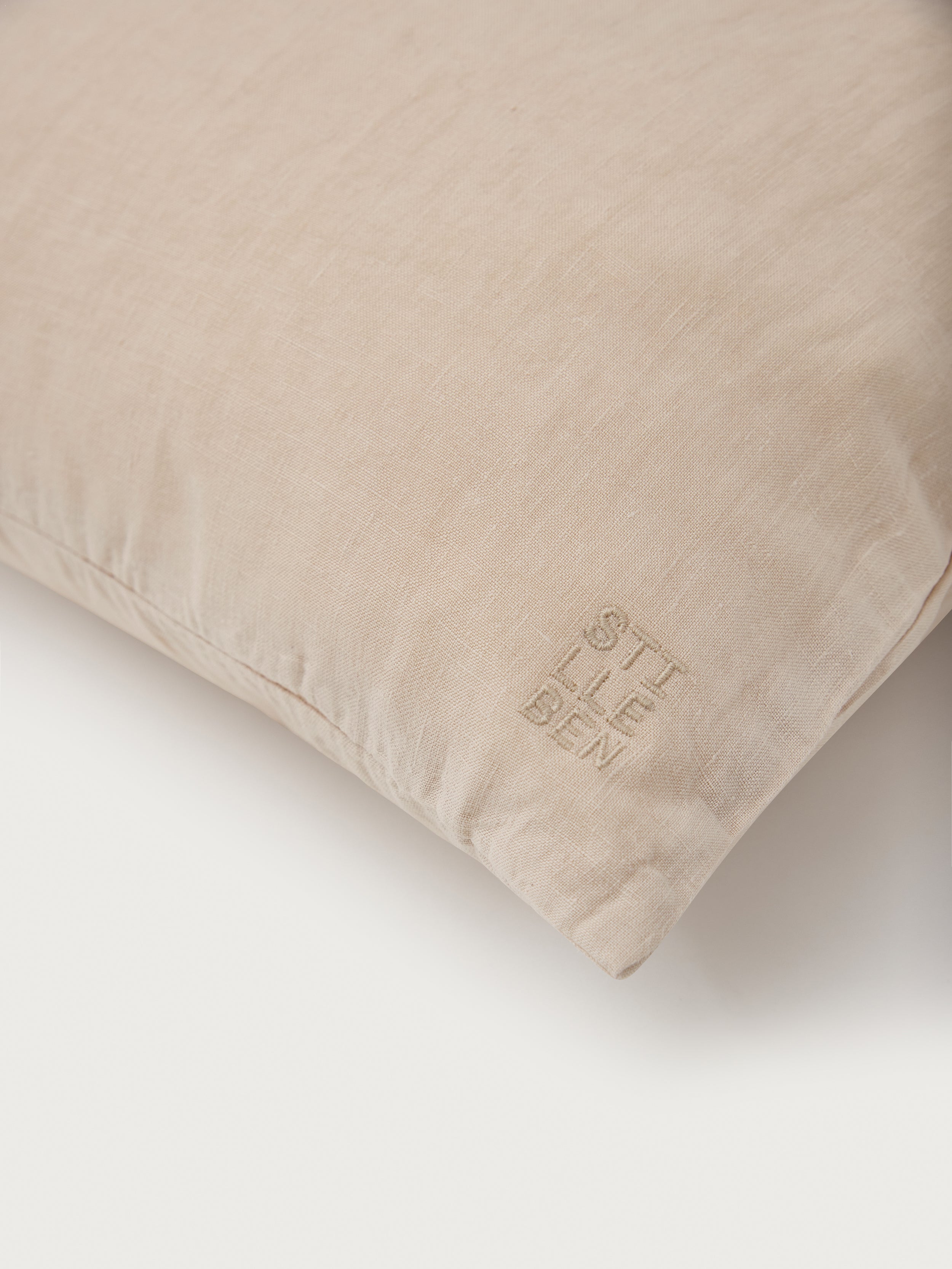Stilleben Cushion Cover - 50 x 70 cm Cushion Cover Sand