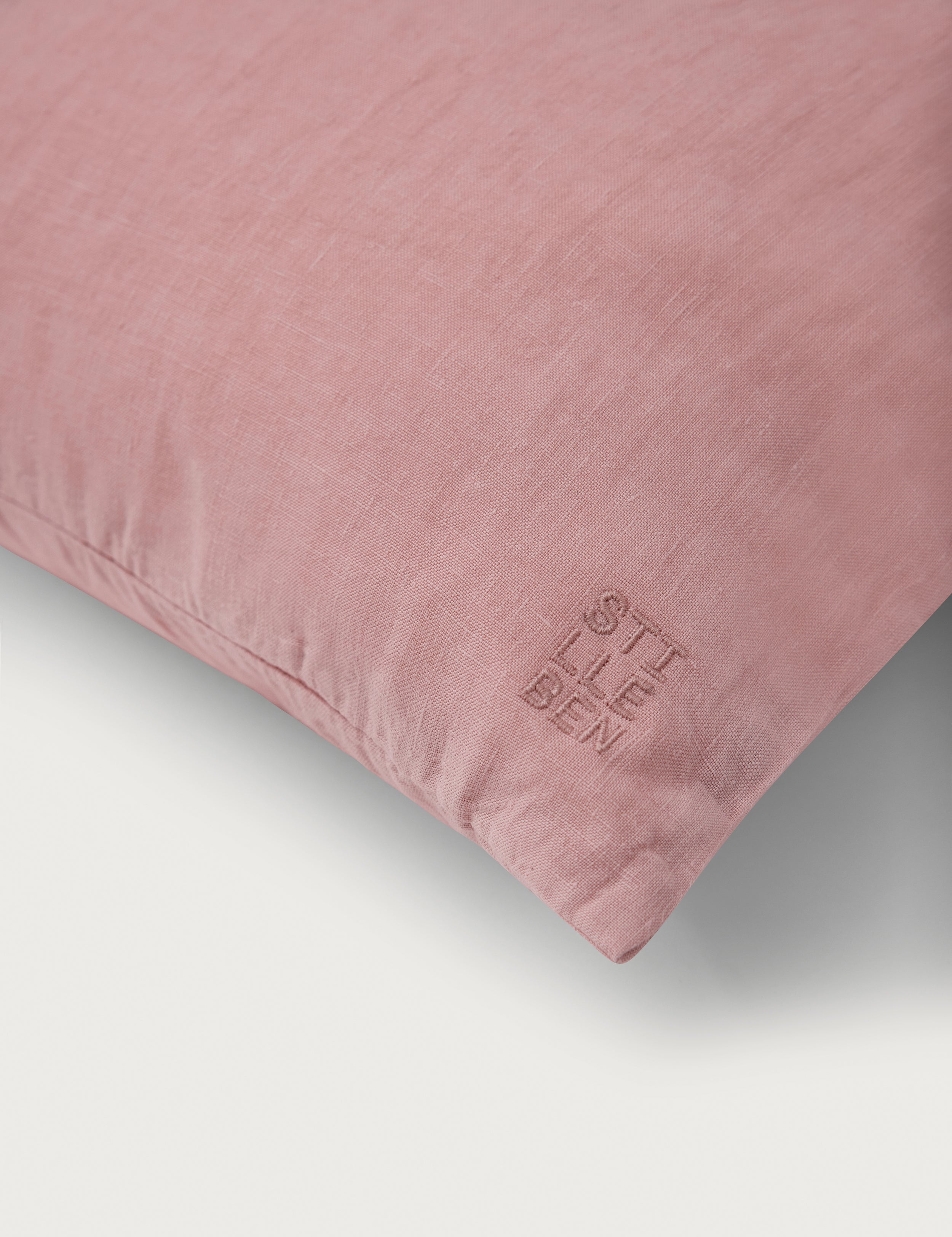 Stilleben Cushion Cover - 65 x 65 cm Cushion Cover Antique Rose