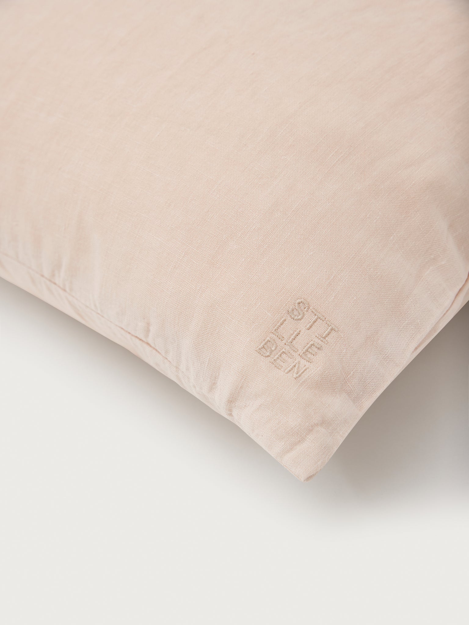 Stilleben Cushion Cover - 65 x 65 cm Cushion Cover Blossom Rose