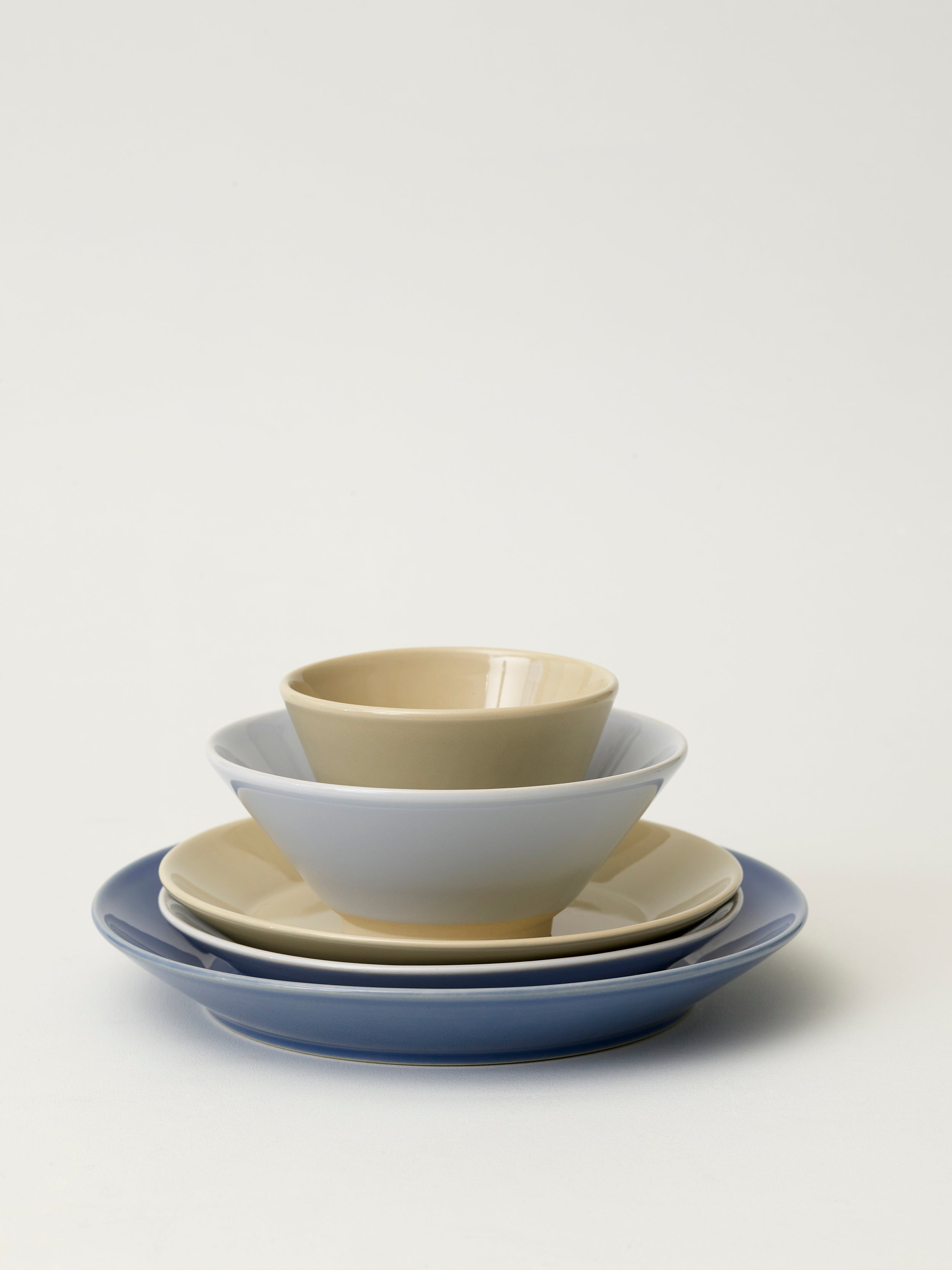 Stilleben Memphis Bowl - Ø17 Bowl Ice Blue
