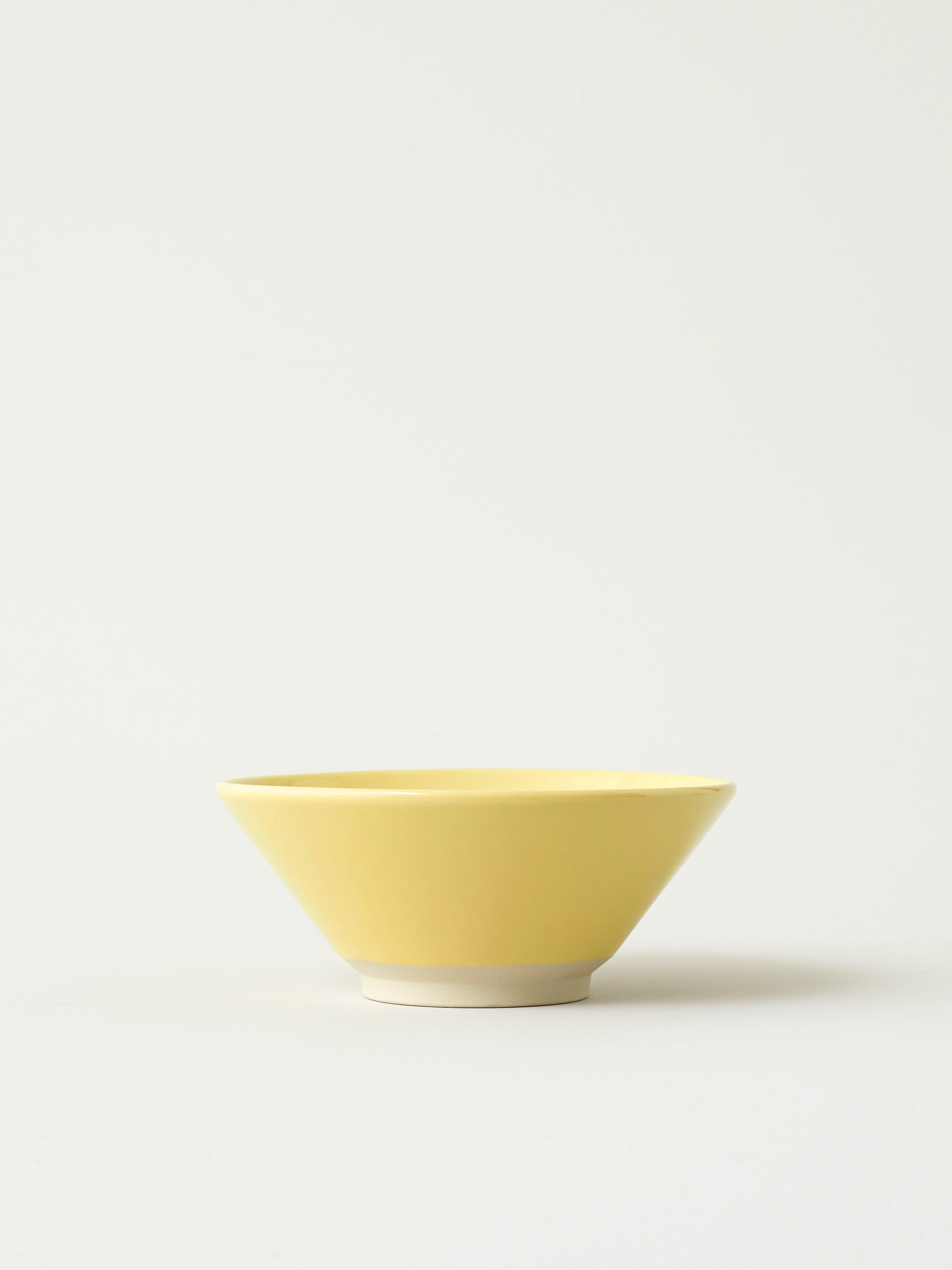 Stilleben Memphis Bowl - Ø17 Bowl Yellow