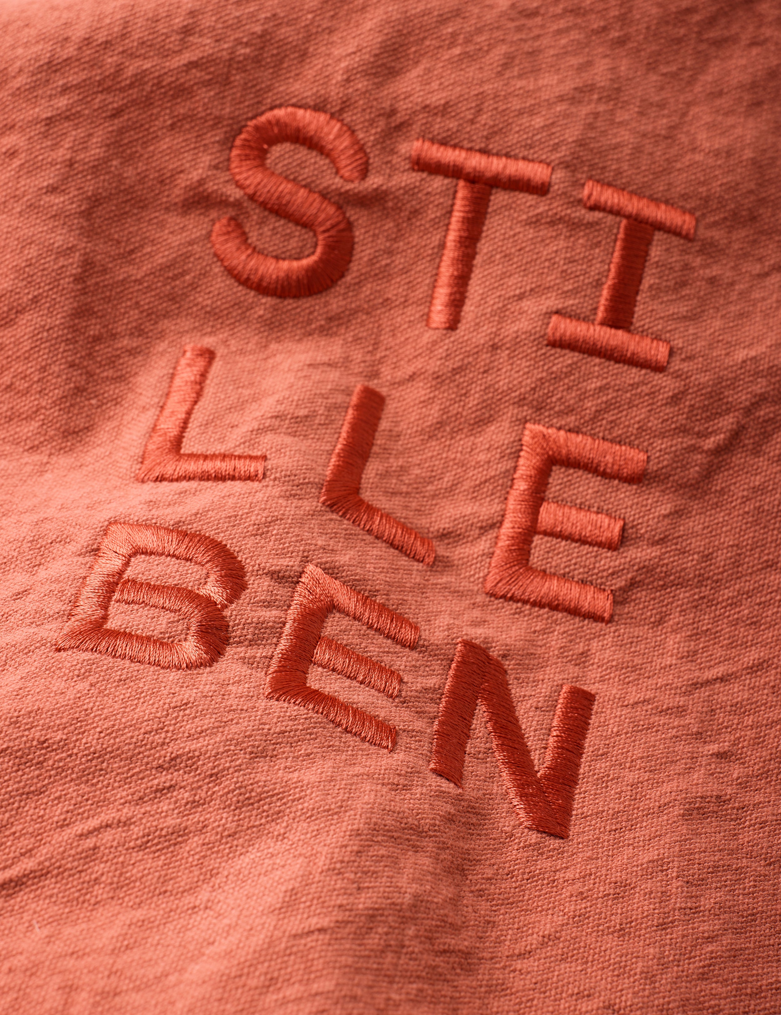 Stilleben Stilleben Tote Bag Bag Burnt Red