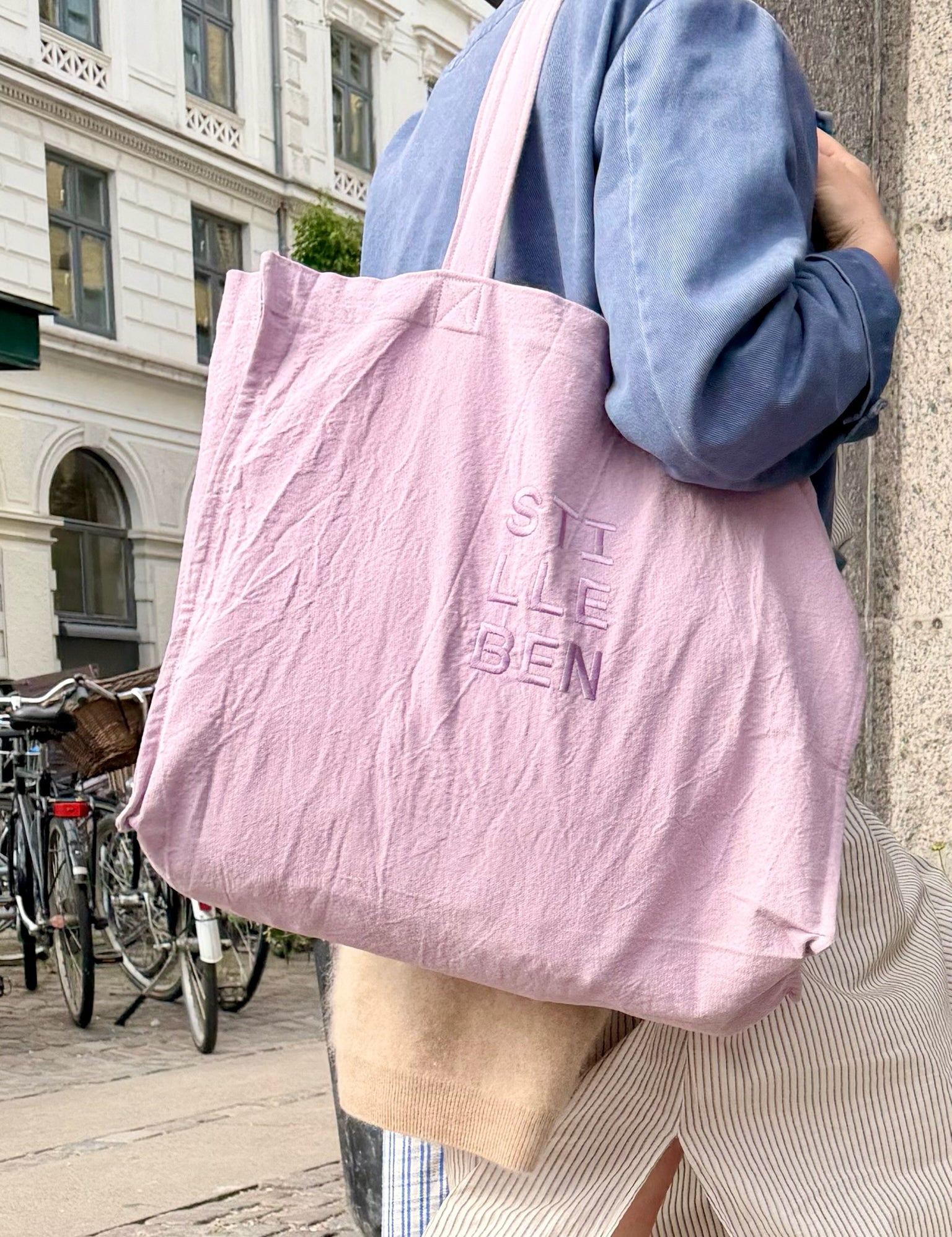 Stilleben Stilleben Tote Bag Bag Mellow Rose